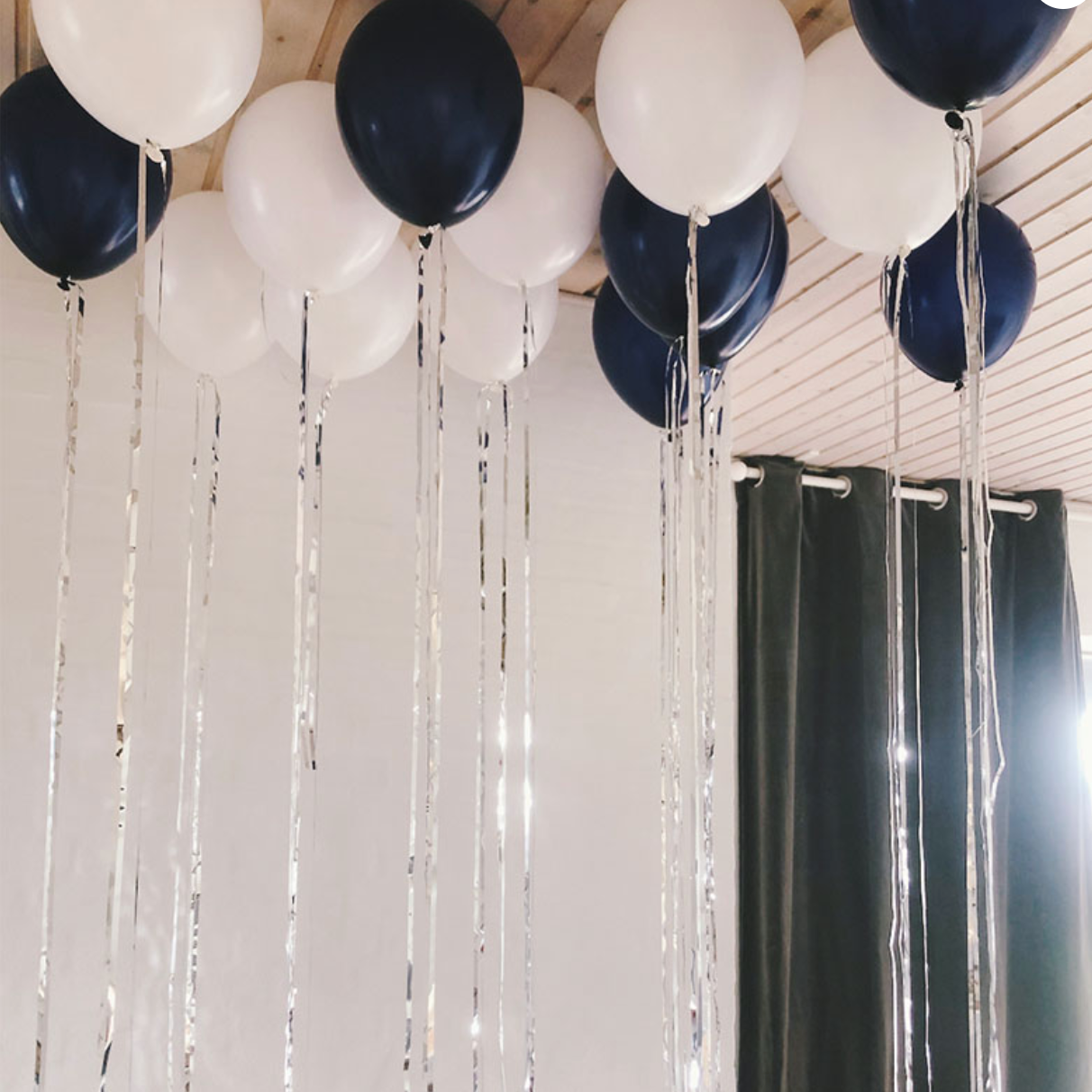 HELIUM BALLONGER 28 CM MED FRYNSEHALE