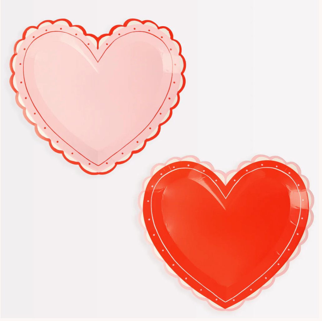 Large Lacy Heart Plates 8 Stk